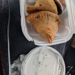 Daawat Indian Cuisine - Samosa