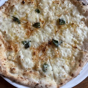 SouthCreek Pizza - Bianca Pizza is amazing! - Pizza Near Me - Reno, Nevada