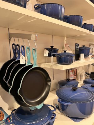 Le Creuset Outlet Store by null