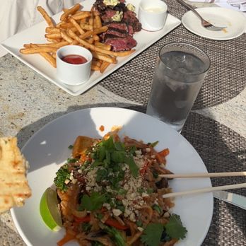 Mesh Restaurant - Pad Thai and Steak with garlic fries - New American Near Me - Indianapolis, Indiana Mesh Restaurant - Pad Thai and Steak with garlic fries - New American Near Me - Indianapolis, Indiana
