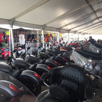 Indian Motorcycle Daytona Beach - Plenty to look at - Motorcycle Dealers Near Me - Daytona Beach, Florida
