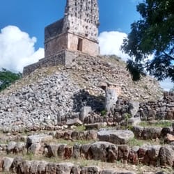 Zona Arqueológica de Labná - El palacio ¡tienes que visitar Labná!
