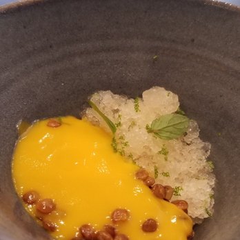 Solera - Amuse bouche - Lounges Near Me - Honolulu, Hawaii Solera - Amuse bouche - Lounges Near Me - Honolulu, Hawaii