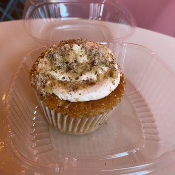 Blanhir’s Bakery & Cafe - Cafes Near Me - Yerington, Nevada