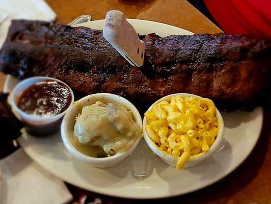 Chuck's Southern Comforts Cafe by null