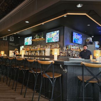 Barrel + Rye - Cocktail Bars Near Me - Geneva, Illinois Barrel + Rye - Cocktail Bars Near Me - Geneva, Illinois