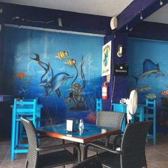 Casa Cuzamil Sports Bar Restaurant In Cozumel