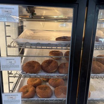 Tous Les Jours - Curry Croquette & Kimchi Croquette - Bakeries Near Me - Dublin, California
