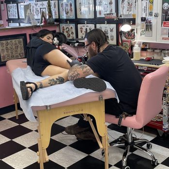 Arizona Classic Tattoo Co. - Tattoo Near Me - Phoenix, Arizona