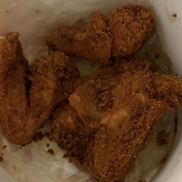 10 piece with wing, thigh, and leg left