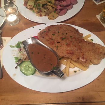 Factory Hasselbrook - Jagerschnitzel. Very rich and delicious gravy! - Beer Garden Near Me - Hamburg, HH Factory Hasselbrook - Jagerschnitzel. Very rich and delicious gravy! - Beer Garden Near Me - Hamburg, HH