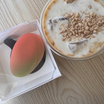 Danbi Coffee - Banana cream latte + mango dessert - Coffee & Tea Near Me - Pasadena, California