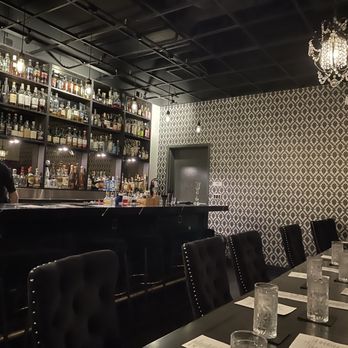 86 Speakeasy - Cocktail Bars Near Me - Eugene, Oregon