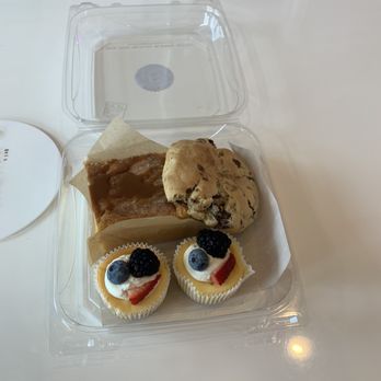 Sachi's Cakes and Desserts Lab - Sopapilla Cheese Cake New York Cheese Cup Cakes Chocolate Chip Walnut Cookie - Cupcakes Near Me - Beaumont, Texas Sachi's Cakes and Desserts Lab - Sopapilla Cheese Cake New York Cheese Cup Cakes Chocolate Chip Walnut Cookie - Cupcakes Near Me - Beaumont, Texas