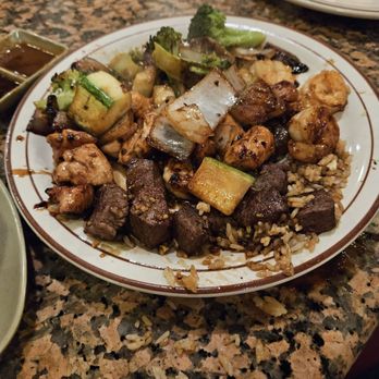 hinachi-baaです！ HIBACHI JAPANESE STEAK HOUSE & SUSHI BAR - Updated October