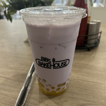 BB’s Bakehouse - Large taro boba tea with mango boba - Bakeries Near Me - Miami Lakes, Florida