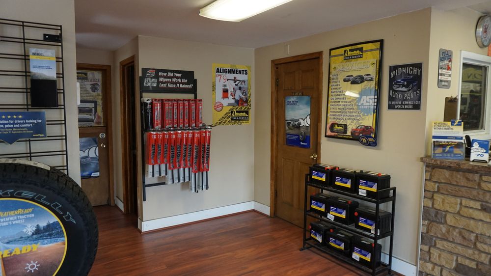 ADIRONDACK TIRE & SERVICE Updated September 2024 17 Photos & 10