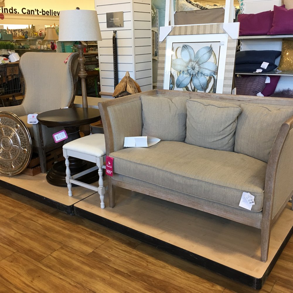 HomeGoods - furniture - Home Decor Near Me - Chicago, Illinois