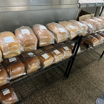 Dutch Pantry - Fresh baked bread for sandwiches, also served at the deli counter - Coffee & Tea Near Me - Auburn, Nebraska
