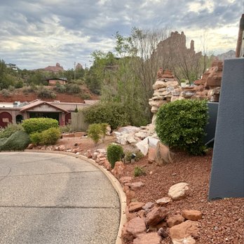 Hillside Sedona - Exiting the hill - Shopping Centers Near Me - Sedona, Arizona
