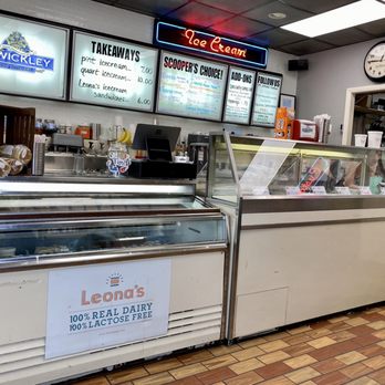 Sewickley Confectionery - Menus and freezers - Ice Cream & Frozen Yogurt Near Me - Sewickley, Pennsylvania Sewickley Confectionery - Menus and freezers - Ice Cream & Frozen Yogurt Near Me - Sewickley, Pennsylvania