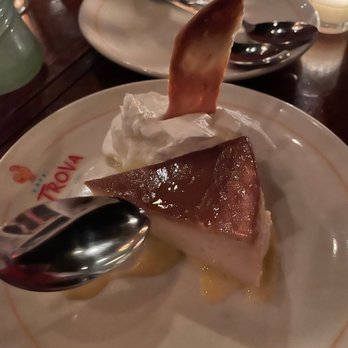 Cafe La Trova - Cocktail Bars Near Me - Miami, Florida