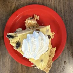 Darrel's Place - Sour cream and raisin pie