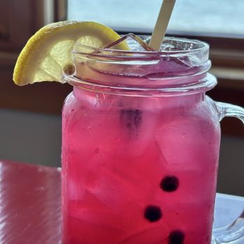 Bar Harbor Lobster Bakes - Wild blueberry lemonade - Seafood Near Me - Bar Harbor, Maine