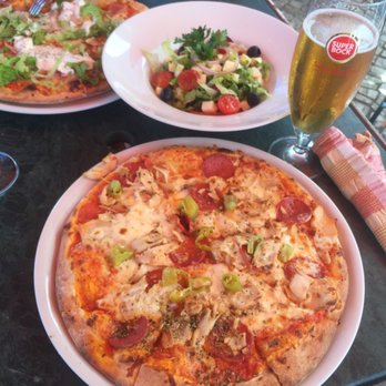 Urban Pizza - Diavolo (hot) pizza, dandelion salad to share - and beer, of course!! - Italian Near Me - Albufeira, 08