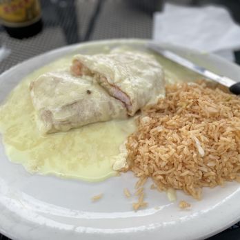Garcia's Mexican Restaurant - Off Menu Item - Shrimp Burrito with Sour Cream Sauce & Monterey Cheese with Rice. - Mexican Near Me - Schertz, Texas Garcia's Mexican Restaurant - Off Menu Item - Shrimp Burrito with Sour Cream Sauce & Monterey Cheese with Rice. - Mexican Near Me - Schertz, Texas