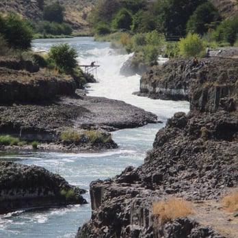 Imperial River Company - Deschutes River canyon. - Hotels Near Me - Maupin, Oregon Imperial River Company - Deschutes River canyon. - Hotels Near Me - Maupin, Oregon
