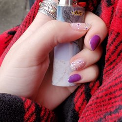 Darling Nails Salon