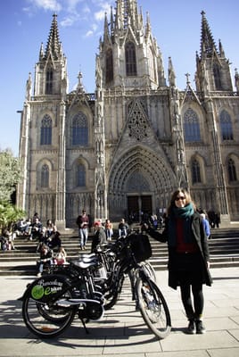Barcelona eBikes Tour by null