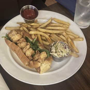 Hank’s Oyster Bar, Dupont Circle - Shrimp Po'Boy - Seafood Near Me - Washington, DC, District of Columbia Hank’s Oyster Bar, Dupont Circle - Shrimp Po'Boy - Seafood Near Me - Washington, DC, District of Columbia