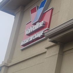 Valvoline Instant Oil Change