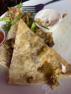 CANTINA 35 (35 Avenue Diner) by null