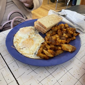 Somewhere in Time Cafe - Home fires , eggs over easy, and toast - Breakfast & Brunch Near Me - Mystic, Connecticut