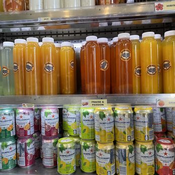 Baguette Brochette - a variety of juices - Sandwiches Near Me - Montreal, Quebec Baguette Brochette - a variety of juices - Sandwiches Near Me - Montreal, Quebec