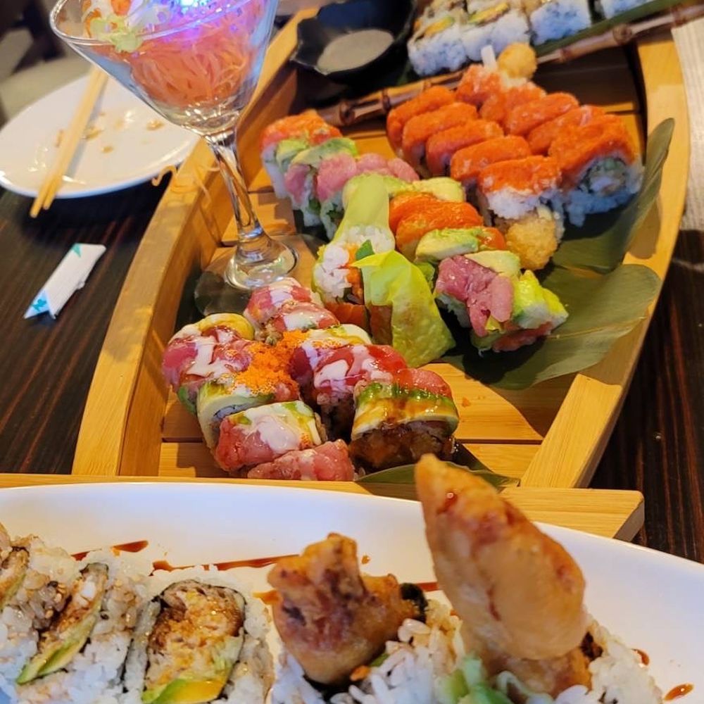 Manna Sushi - Mix of rolls, only remember one of them is called hope - Japanese Near Me - Woodbridge Township, New Jersey Manna Sushi - Mix of rolls, only remember one of them is called hope - Japanese Near Me - Woodbridge Township, New Jersey