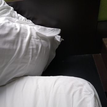 Motel 6 - The bed feels like plastic and slides off the mount. - Hotels Near Me - Charles Town, West Virginia