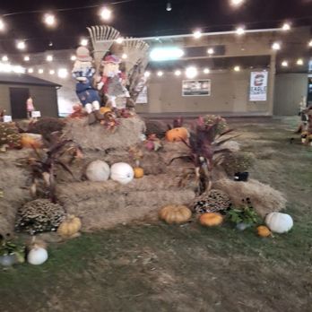 Ozark Amphitheatre - Local Flavor Near Me - Ozark, Alabama Ozark Amphitheatre - Local Flavor Near Me - Ozark, Alabama