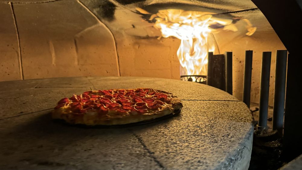 KITTLE’S BRICK OVEN PUB Updated October 2024 11 Photos & 16 Reviews