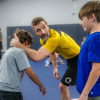 Lineage BJJ - Brazilian Jiu-jitsu Near Me - California, Maryland Lineage BJJ - Brazilian Jiu-jitsu Near Me - California, Maryland