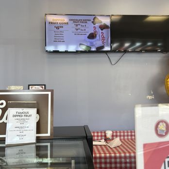 Edible Arrangements - Inside menu IG @AmyNsEats - Gift Shops Near Me - Sunnyvale, California Edible Arrangements - Inside menu IG @AmyNsEats - Gift Shops Near Me - Sunnyvale, California