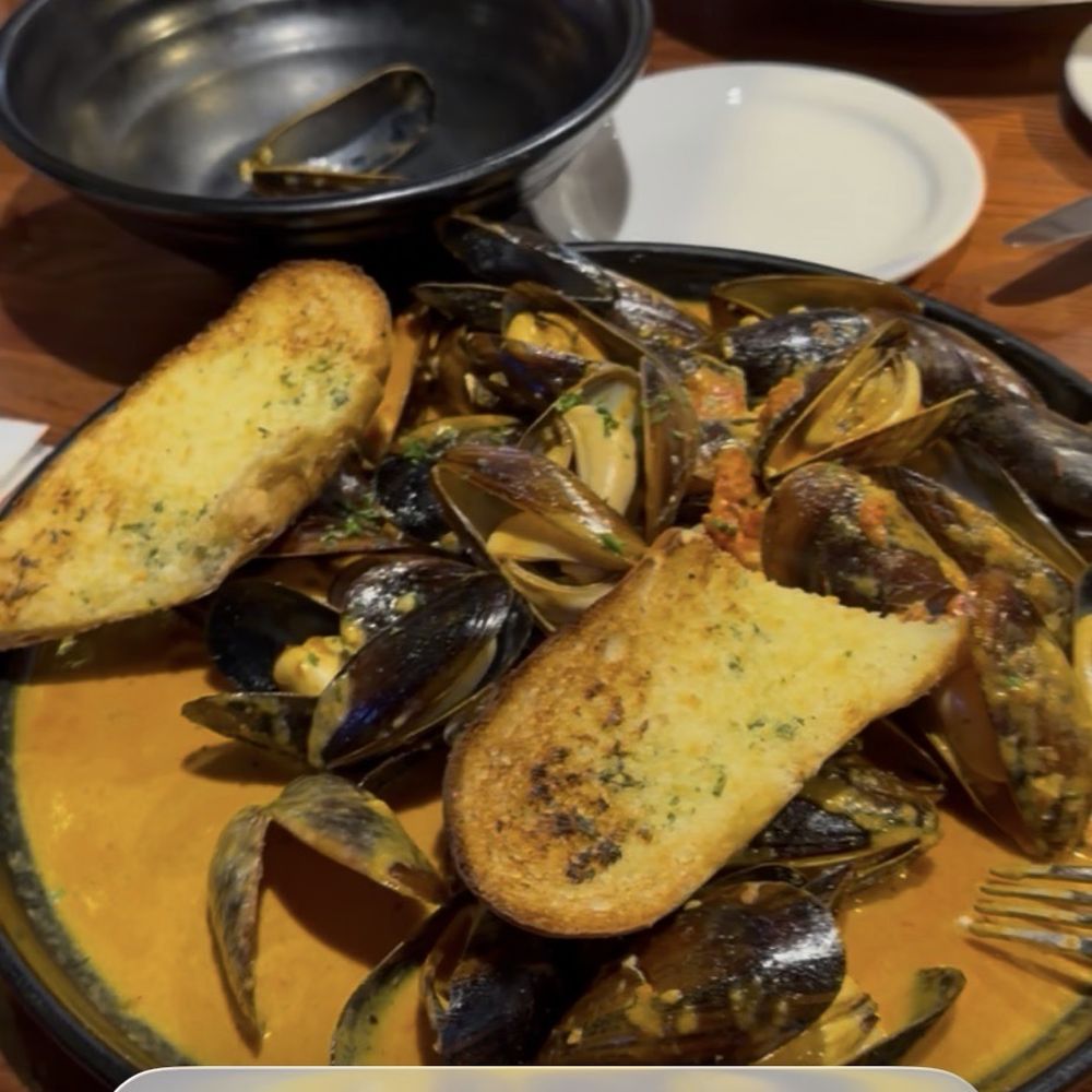 The Barn Bowl & Bistro - Coconut curry mussels - Bowling Near Me - Oak Bluffs, Massachusetts The Barn Bowl & Bistro - Coconut curry mussels - Bowling Near Me - Oak Bluffs, Massachusetts