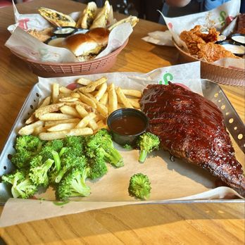 Chili's - Half Rack of Ribs - they don't serve this with Honey-Chipotle anymore :( - Tex-Mex Near Me - Waipahu, Hawaii Chili's - Half Rack of Ribs - they don't serve this with Honey-Chipotle anymore :( - Tex-Mex Near Me - Waipahu, Hawaii
