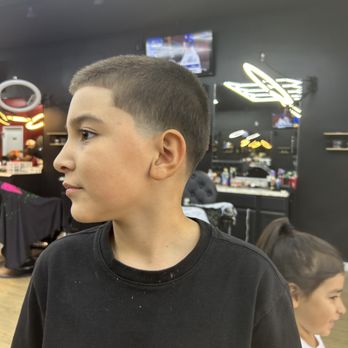 Kings Cut - Barbers Near Me - Lancaster, California