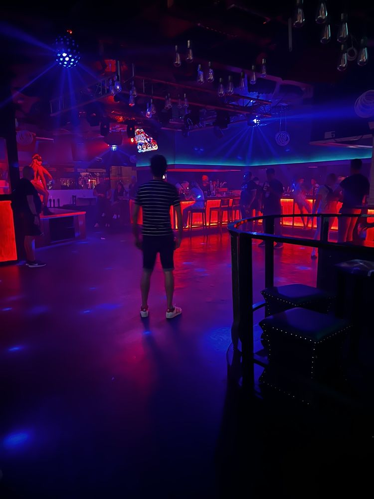 Georgie's Alibi Monkey Bar