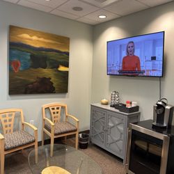 In Highlands Ranch Periodontics - Waiting room