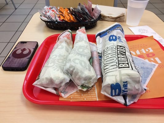 Del Taco by null